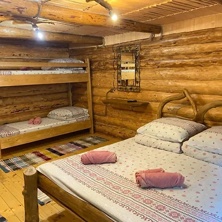 лісова хатина-чан Horská chata Soymy