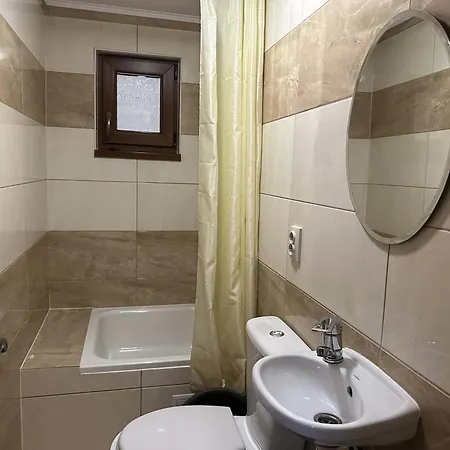 лісова хатина-чан